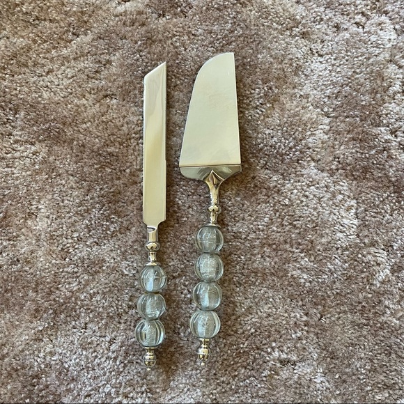 Cake cutter and server - Picture 2 of 3